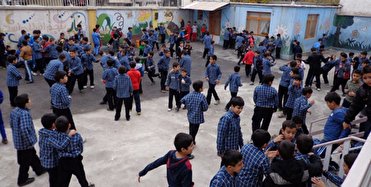 آشتی دوباره کودکان بازمانده از تحصیل با میز و نیمکت